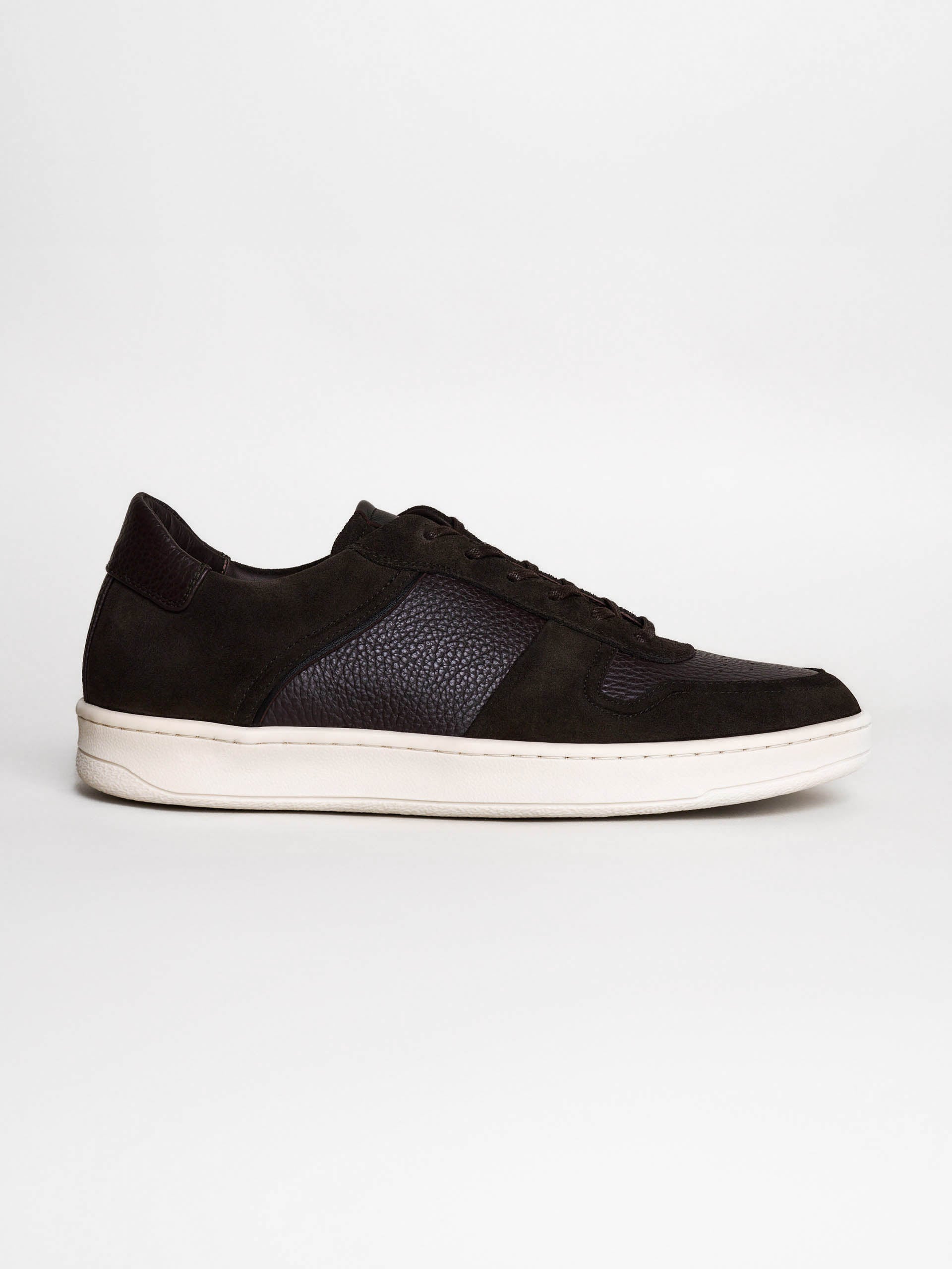 The Court Sneaker - Brown