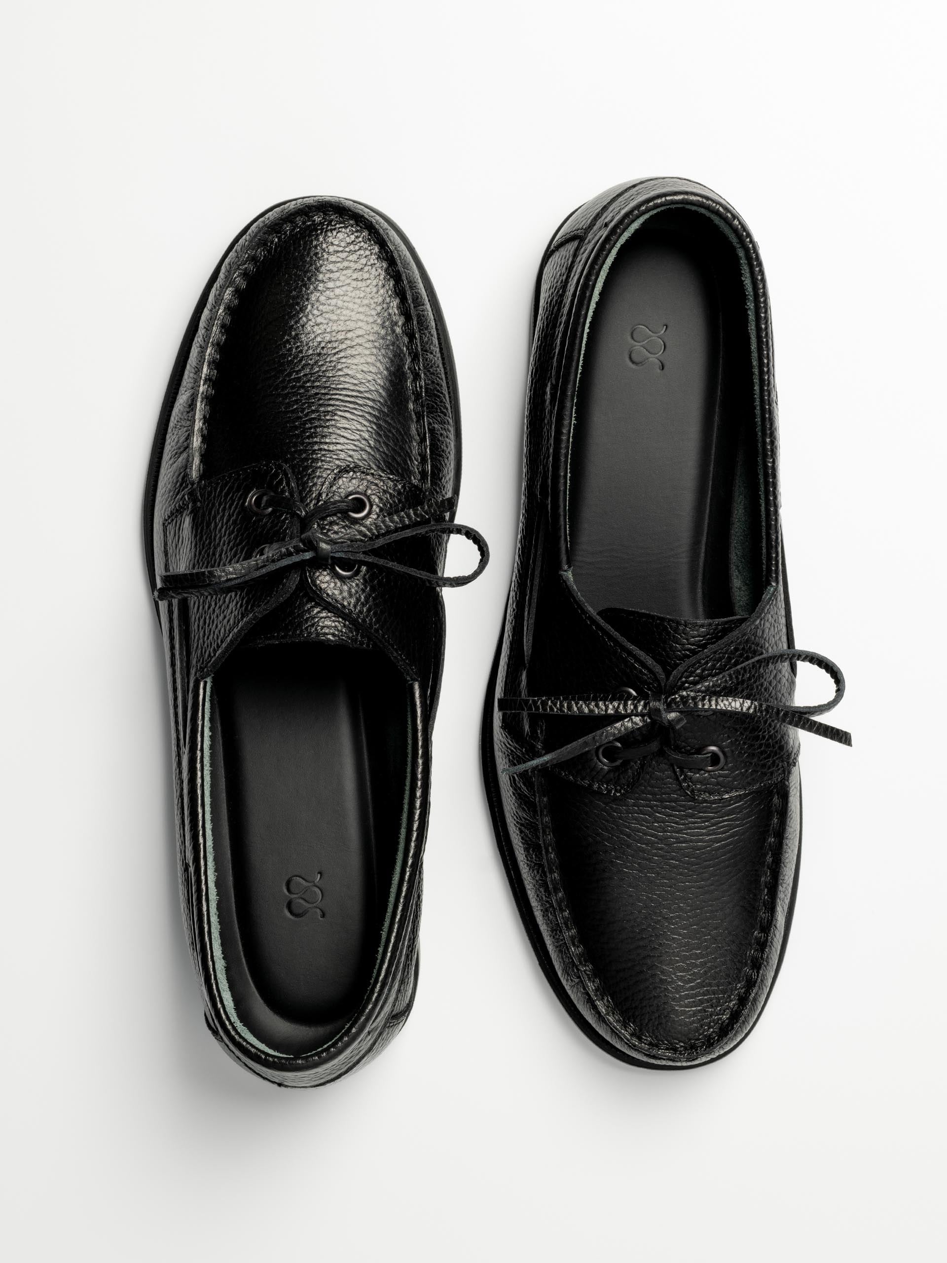 The Boat Shoe - Black Grain