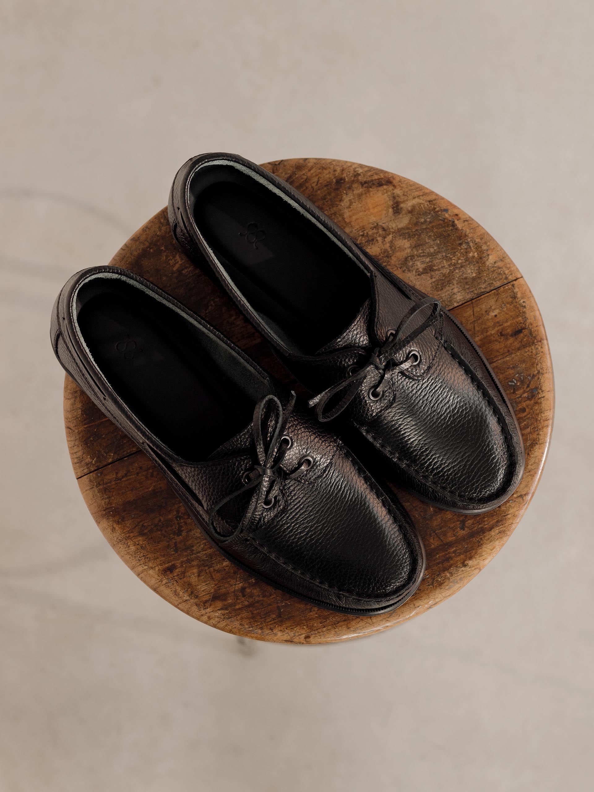 The Boat Shoe - Black Grain