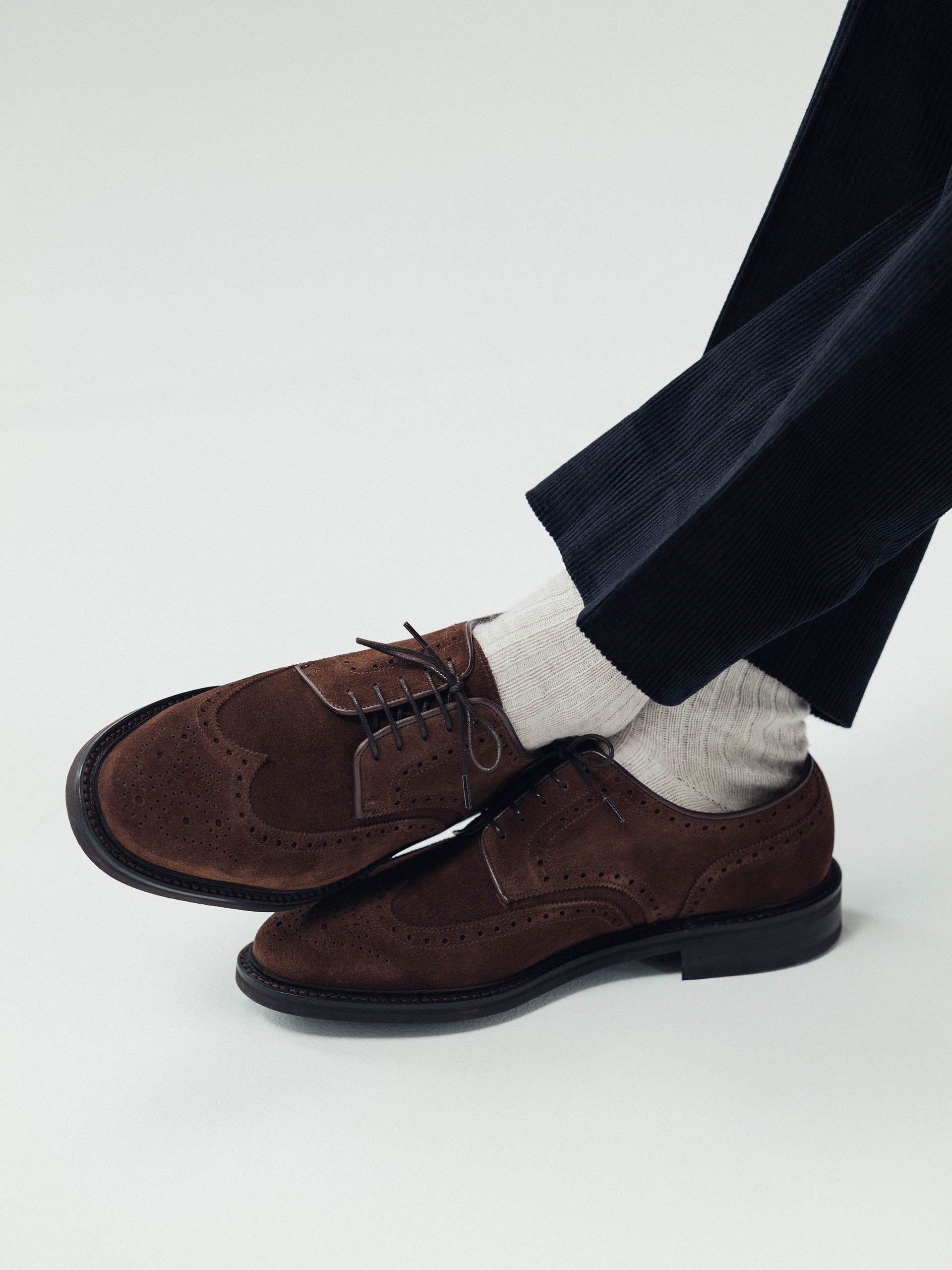 The Derby - Medium Brown Suede