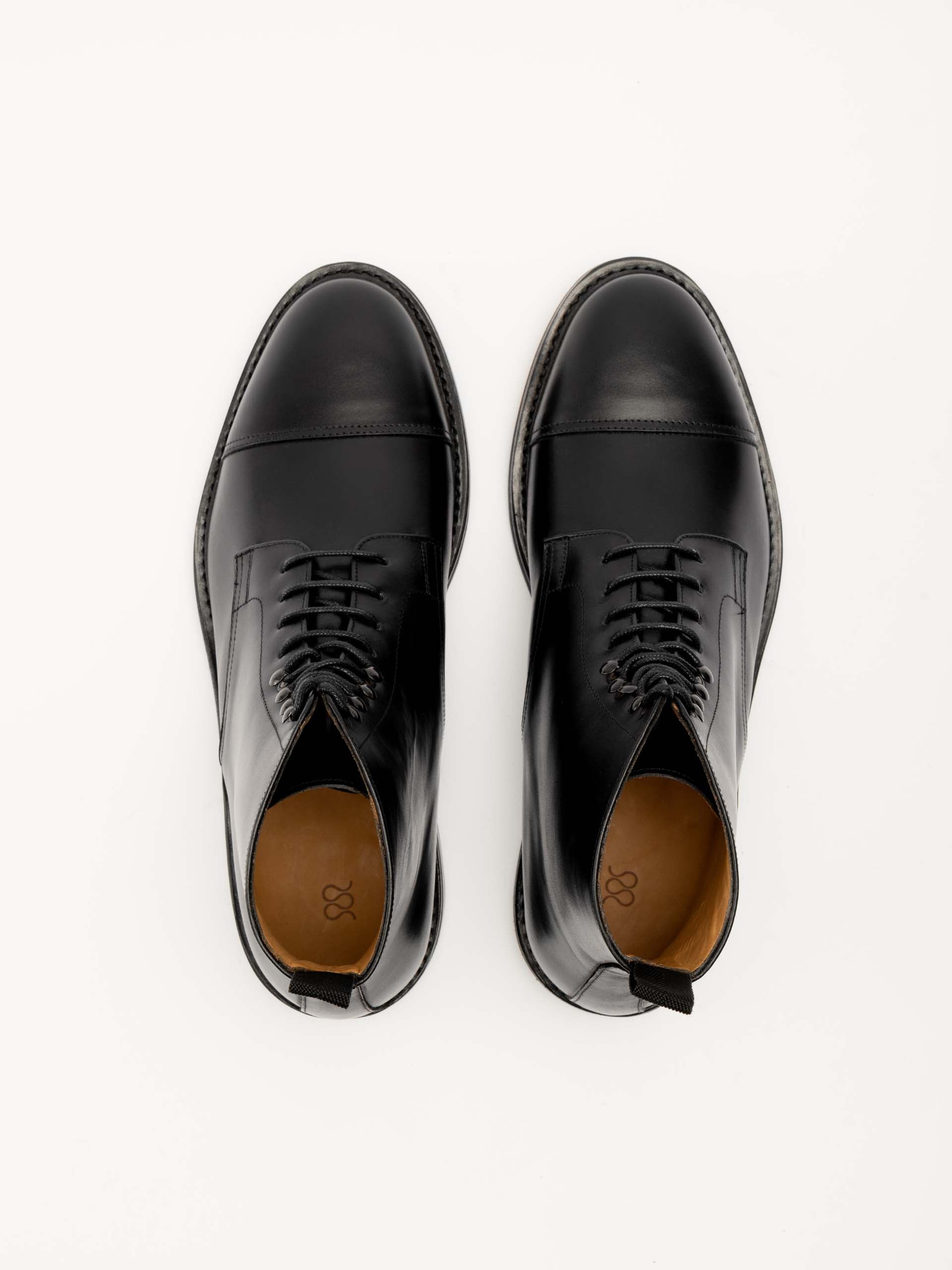 The Jumper Boot - Black Calf