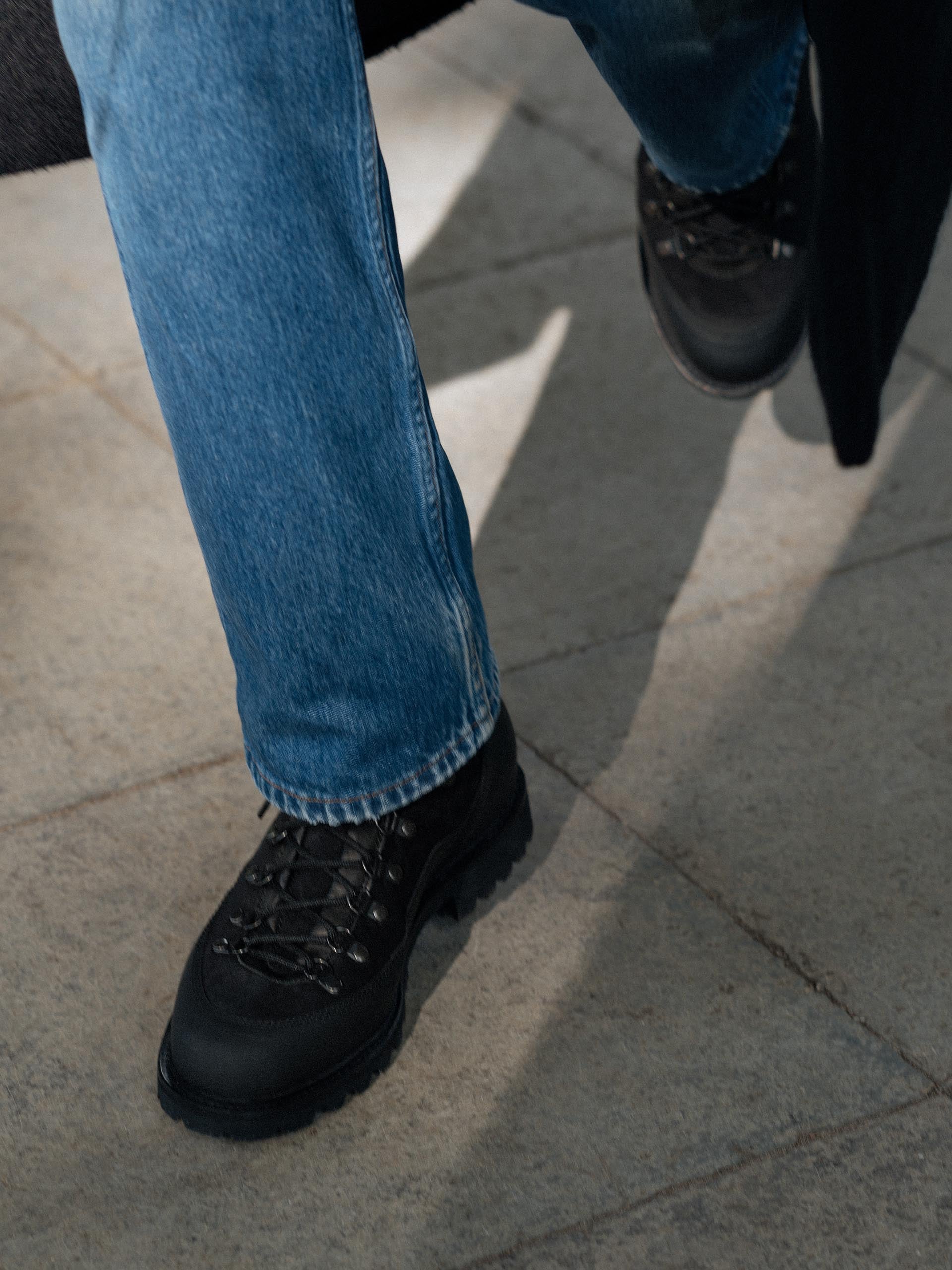 The Hiking Boot - Black Suede - Mudguard