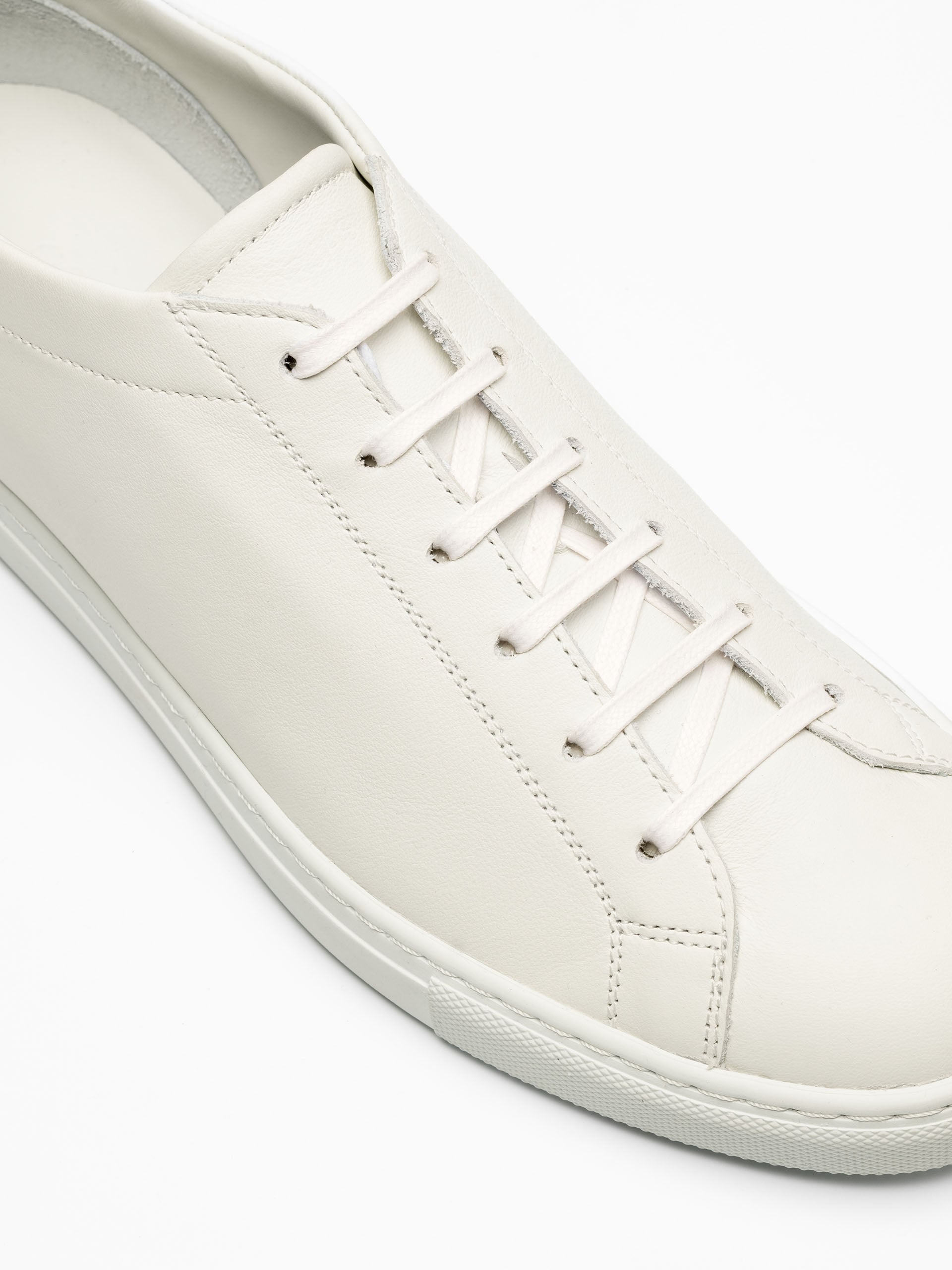 The Sneaker 02 - White Leather