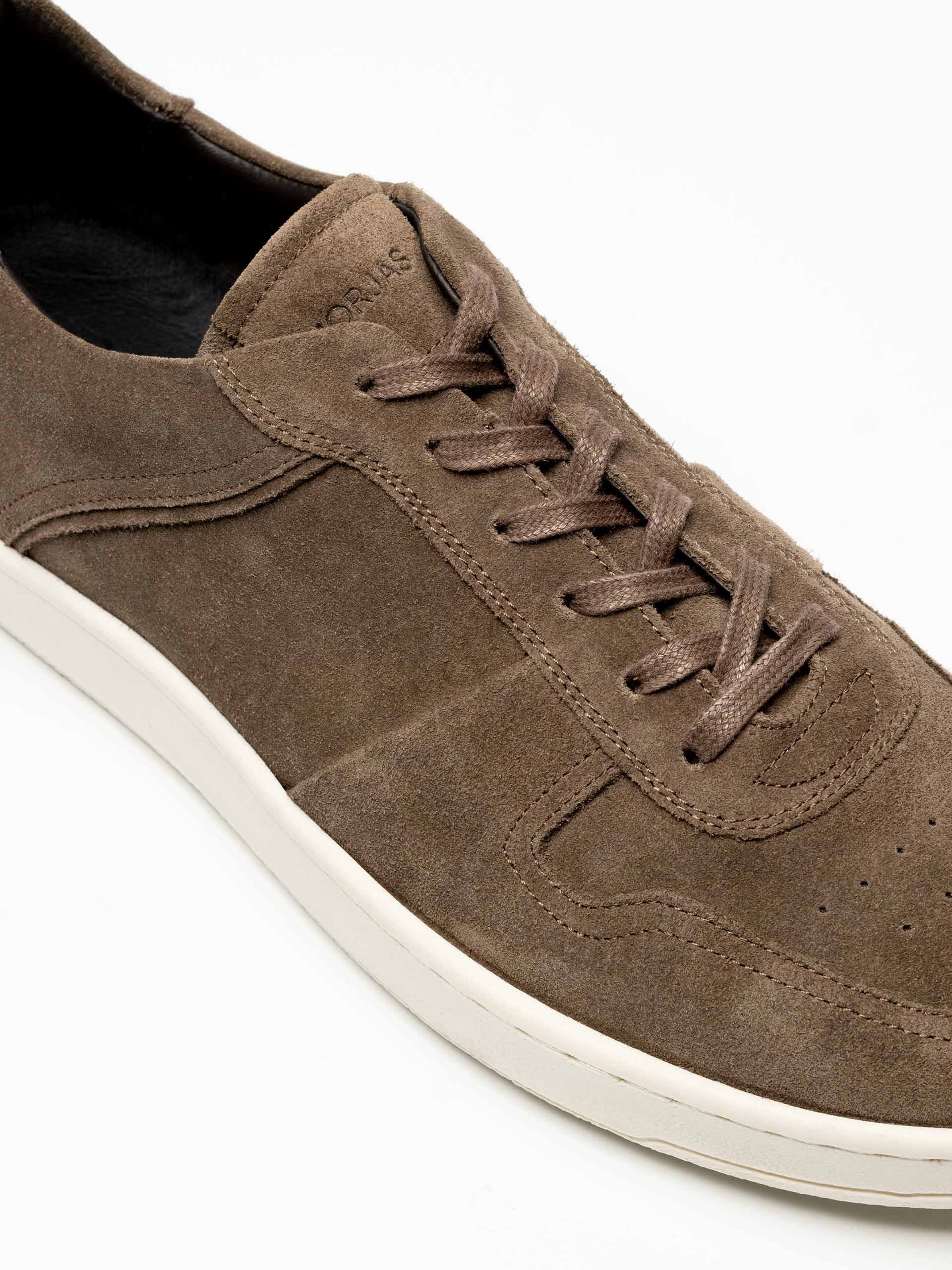 The Court Sneaker - Nougat