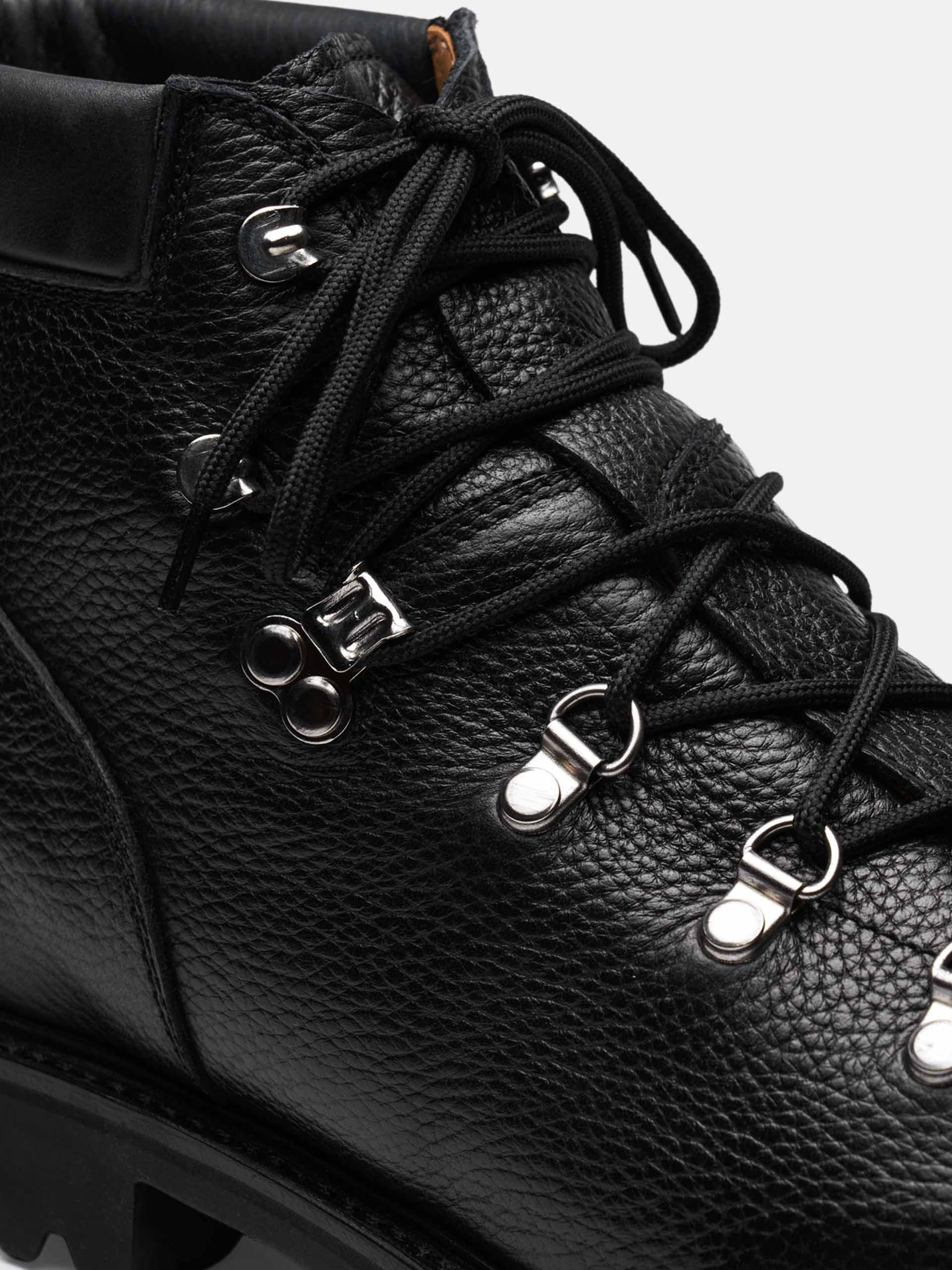 The Hiking Boot - Black Grain